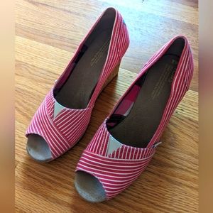 TOMS Red Nautical Stripe Wedges- Women's 8